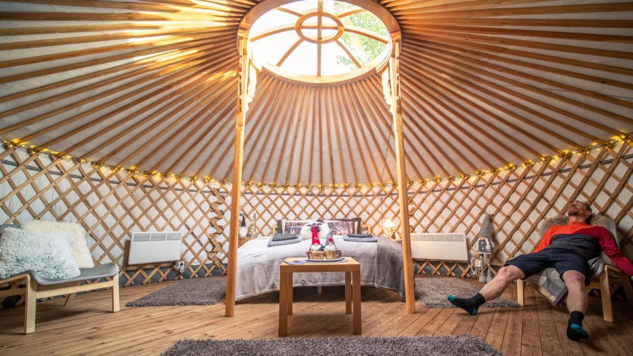 Hotel Yurt District Rovaniemi Exterior foto